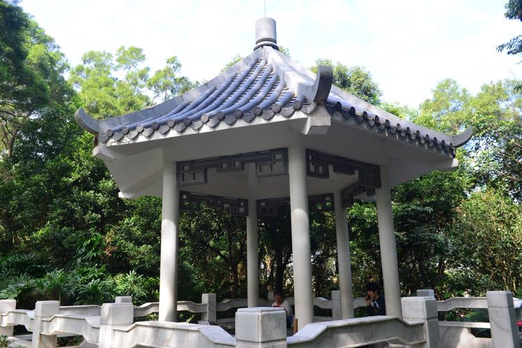 中山温泉宾馆 自然与奢华的完美融合